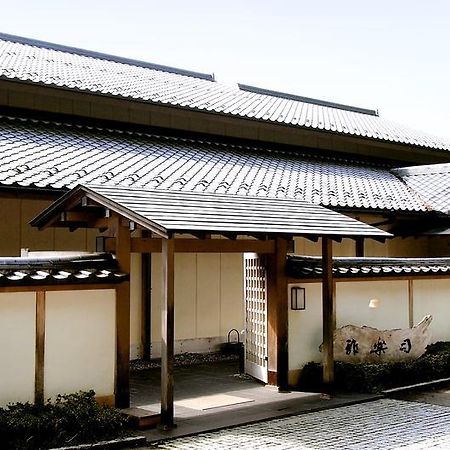 Menard Aoyama Resort: Wafukan Utatsukasa 伊賀市 エクステリア 写真